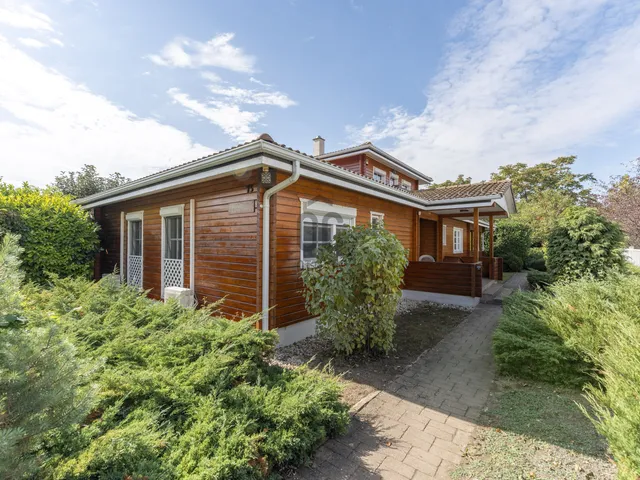 Eladó ház Siófok, Sóstó 188 nm