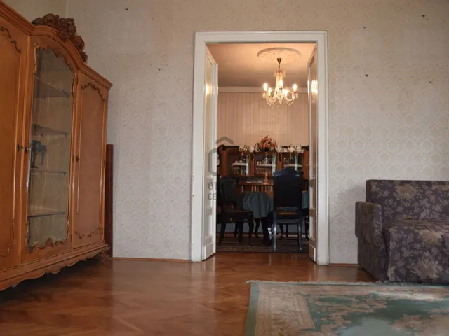 Kiadó ház Budapest III. kerület, Testvérhegy 200 nm