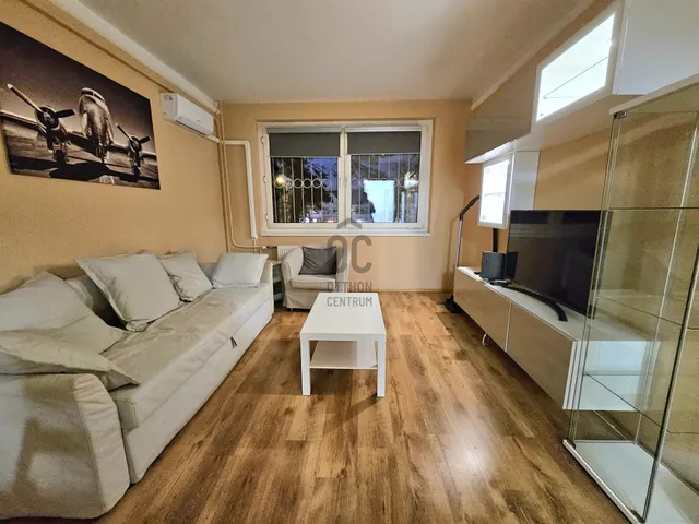 Kiadó lakás Budapest XI. kerület, Gazdagrét 29 nm