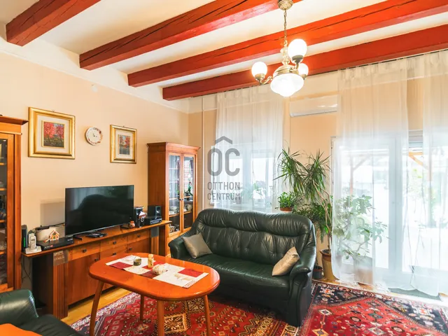 Eladó ház Budapest III. kerület, Csillaghegy, József Attila utca 154 nm