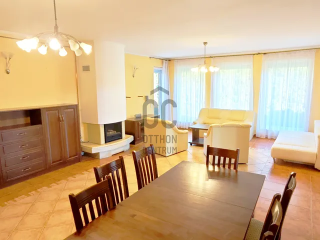 Eladó ház Mogyoród 204 nm