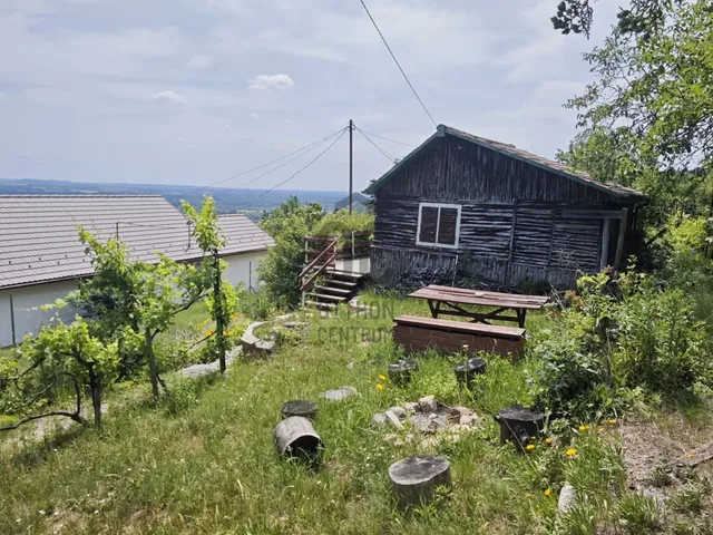 Eladó nyaraló Szentendre 20 nm