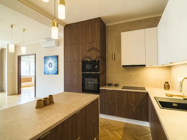Eladó lakás Budapest II. kerület, Országút 107 nm