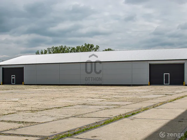 Kiadó kereskedelmi és ipari ingatlan Kecskemét, Szent István-város 1150 nm