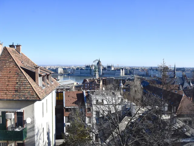 Eladó lakás Budapest I. kerület 104 nm