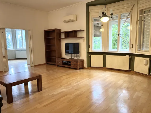 Kiadó lakás Budapest II. kerület, Törökvész 100 nm