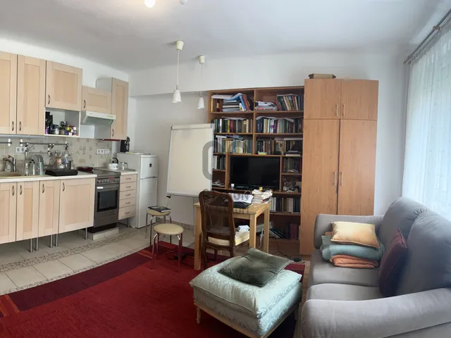 Eladó lakás Budapest XII. kerület, Németvölgy 37 nm