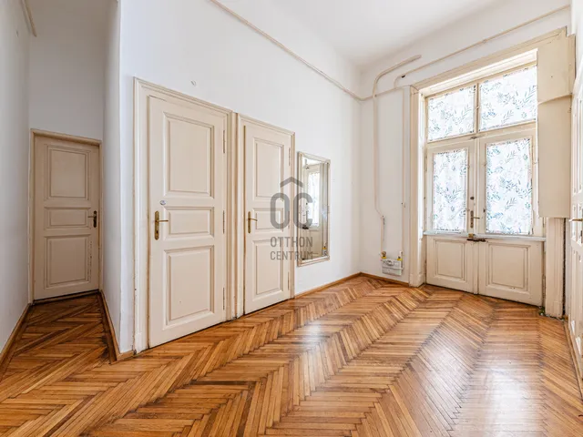 Eladó lakás Budapest VII. kerület 102 nm
