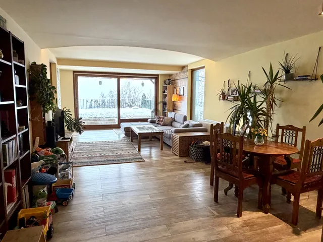 Eladó lakás Budakeszi 150 nm