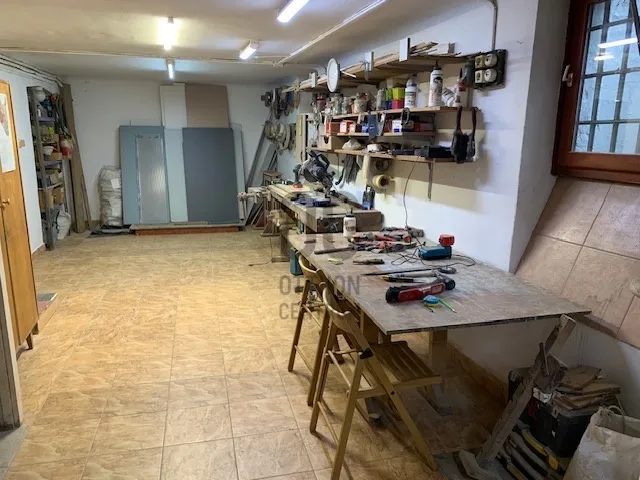 Eladó kereskedelmi és ipari ingatlan Budapest XIV. kerület, Kiszugló 59 nm