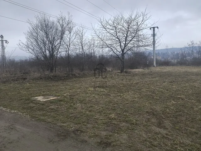 Eladó telek Budakeszi 1000 nm