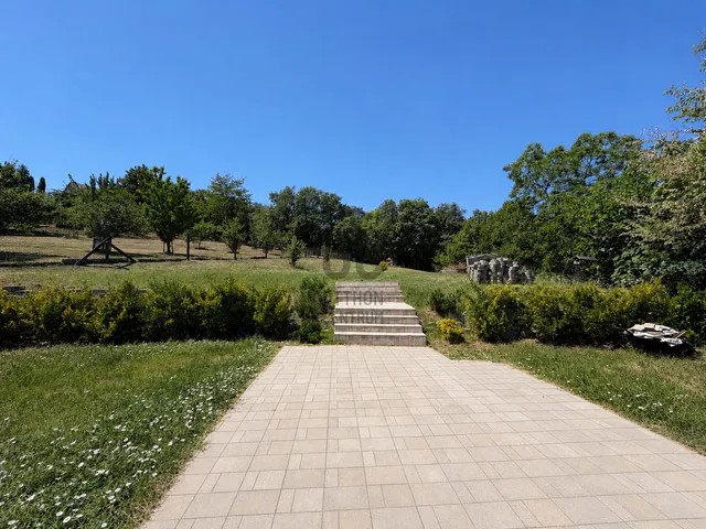 Eladó ház Törökbálint 190 nm