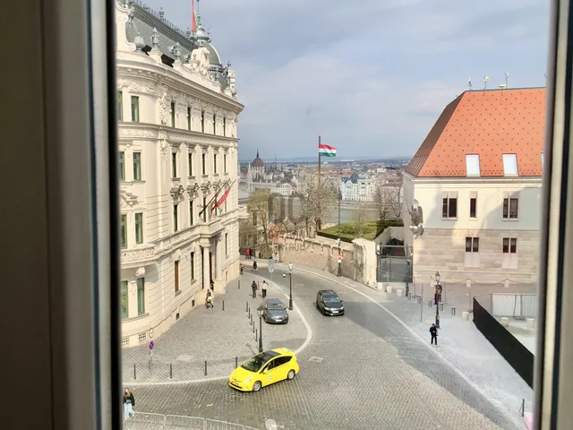 Kiadó lakás Budapest I. kerület 114 nm