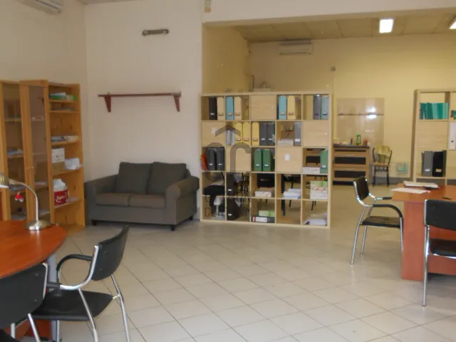 Eladó kereskedelmi és ipari ingatlan Kisvárda 68 nm