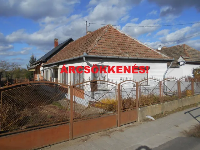 Eladó ház Kékcse 125 nm