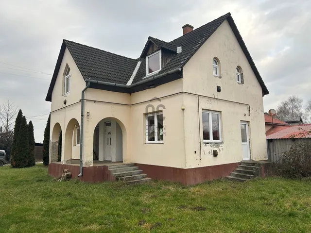 Eladó ház Komoró 140 nm