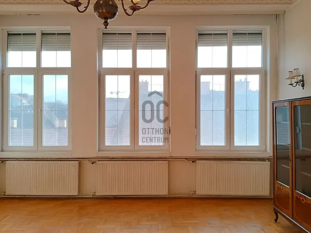 Eladó lakás Budapest I. kerület 79 nm