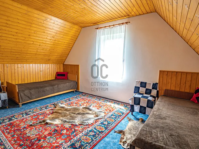 Eladó mezőgazdasági ingatlan Szekszárd 1395 nm