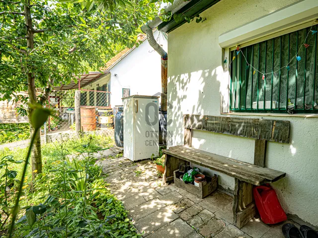 Eladó mezőgazdasági ingatlan Szekszárd, Felsőváros 1345 nm