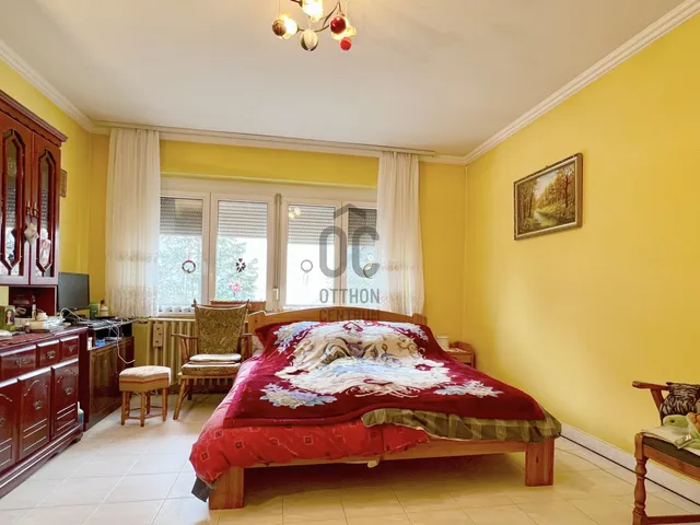 Eladó ház Csengőd 224 nm