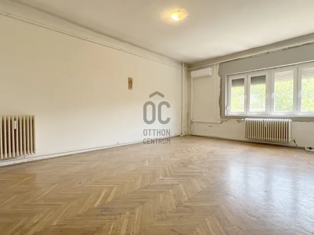 Eladó lakás Szekszárd 72 nm
