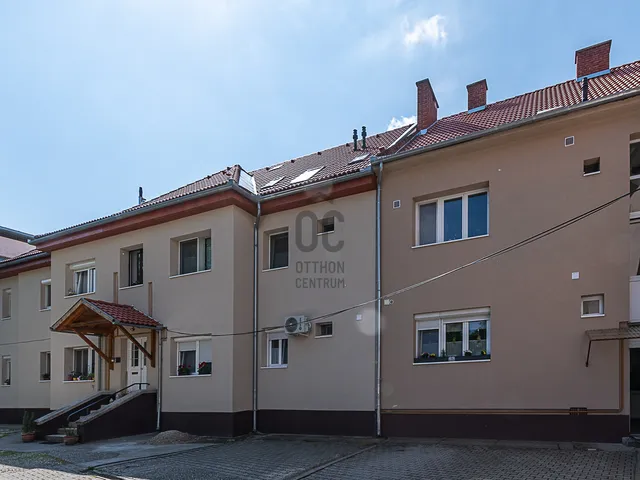 Eladó lakás Szekszárd, Alsóváros 57 nm