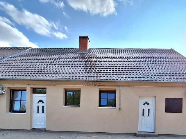 Eladó ház Tolna, Mözs 192 nm