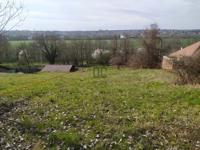 Eladó telek Bonyhád 892 nm