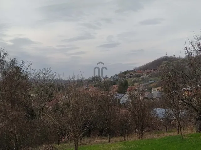 Eladó telek Bonyhád 1239 nm