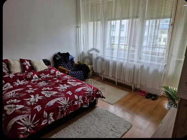Eladó lakás Szekszárd, Alsóváros 48 nm