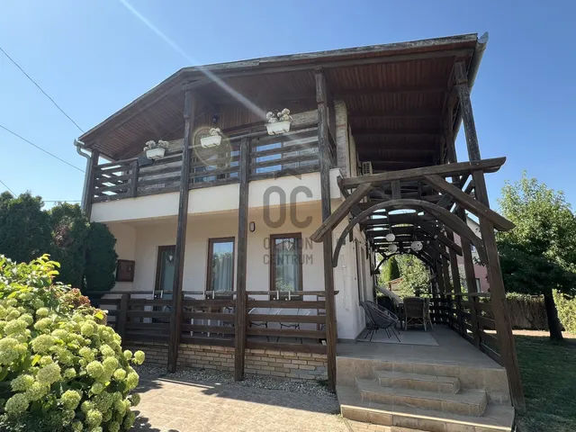 Eladó nyaraló Fadd 85 nm
