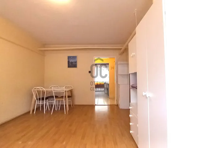 Eladó lakás Szekszárd, Csatár 37 nm