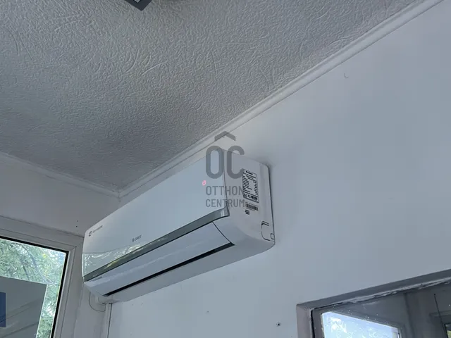 Eladó kereskedelmi és ipari ingatlan Szekszárd 110 nm