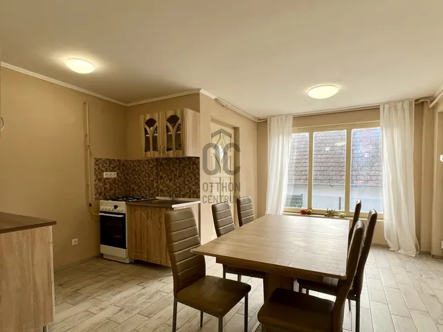 Eladó ház Paks, Dunakömlőd 74 nm