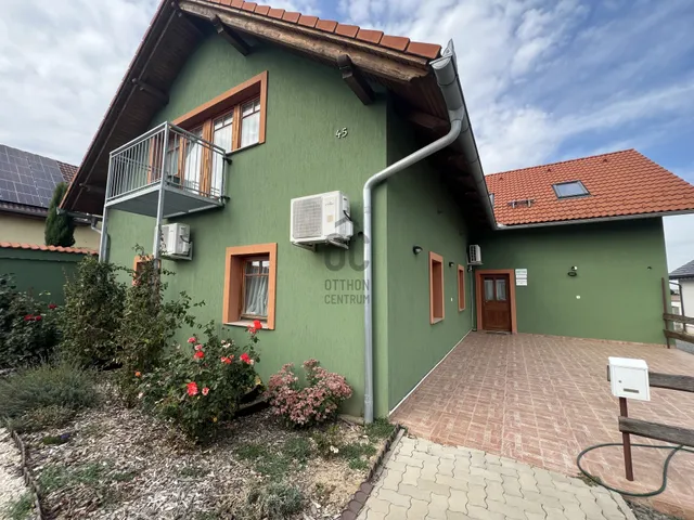 Eladó ház Bonyhád 160 nm