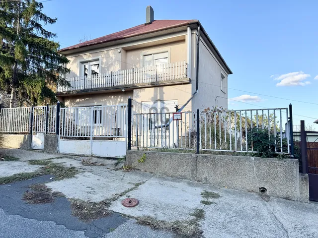 Eladó ház Szekszárd 168 nm