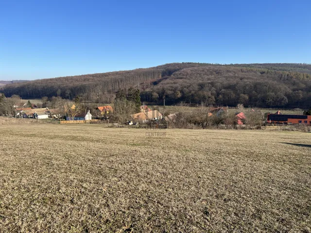 Eladó telek Szálka 3655 nm