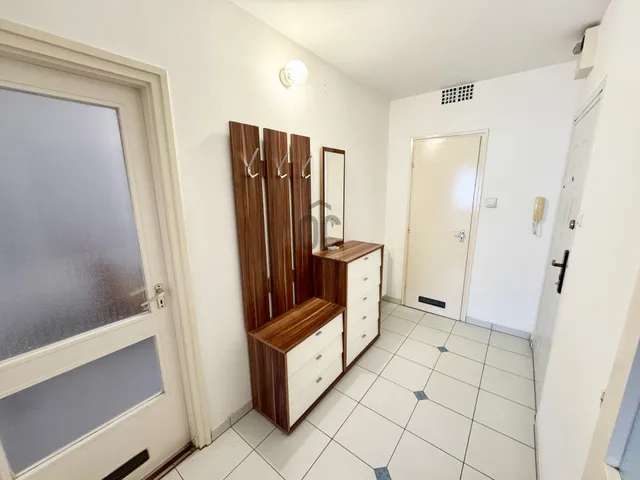 Eladó lakás Szekszárd, Béri Balogh Ádám utca 46 nm