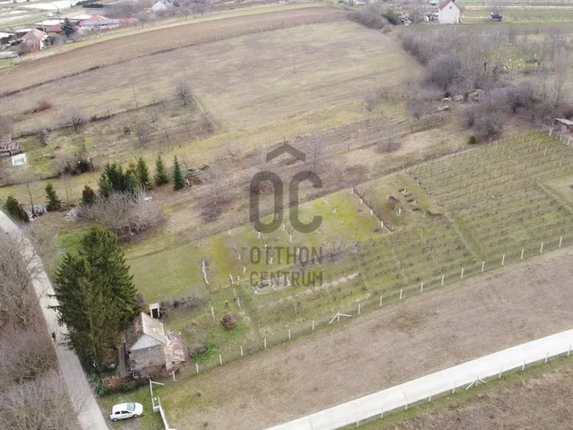 Eladó telek Bonyhád 1701 nm