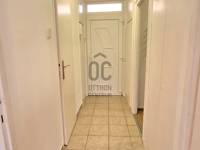 Eladó lakás Szekszárd 30 nm