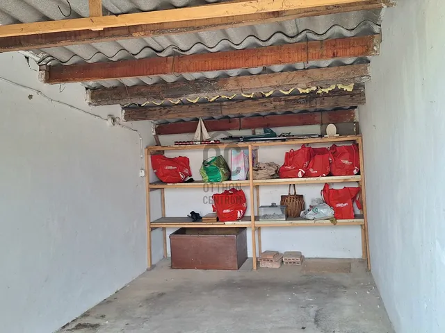 Eladó garázs Szekszárd 16 nm