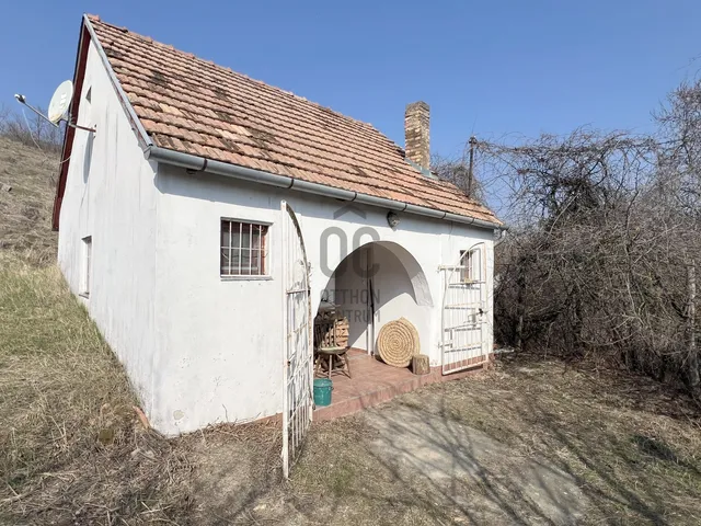 Eladó ház Szekszárd, Parászta 182 nm