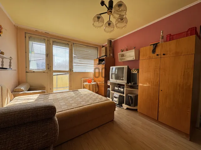 Eladó lakás Szekszárd, Csatár 62 nm