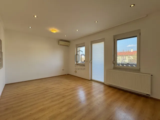 Eladó lakás Szekszárd 27 nm