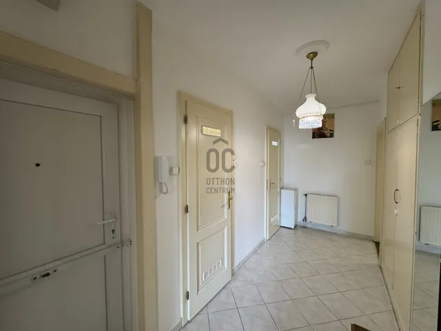 Eladó lakás Szekszárd, Alsóváros, Pollack Mihály lakótelep 60 nm