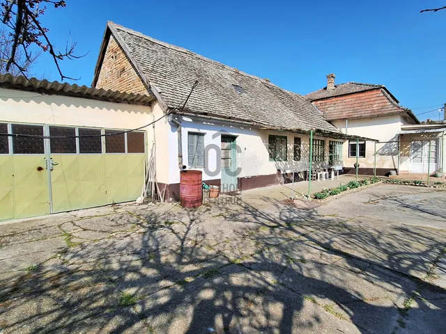 Eladó ház Bogyiszló 813 nm