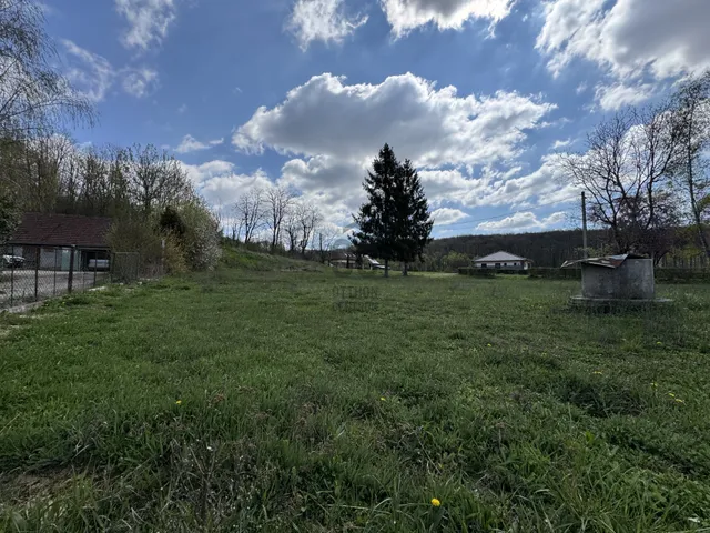 Eladó telek Szálka, Kossuth Lajos utca 1840 nm