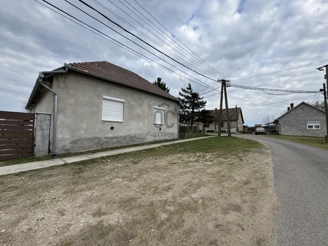 Eladó ház Tengelic 90 nm