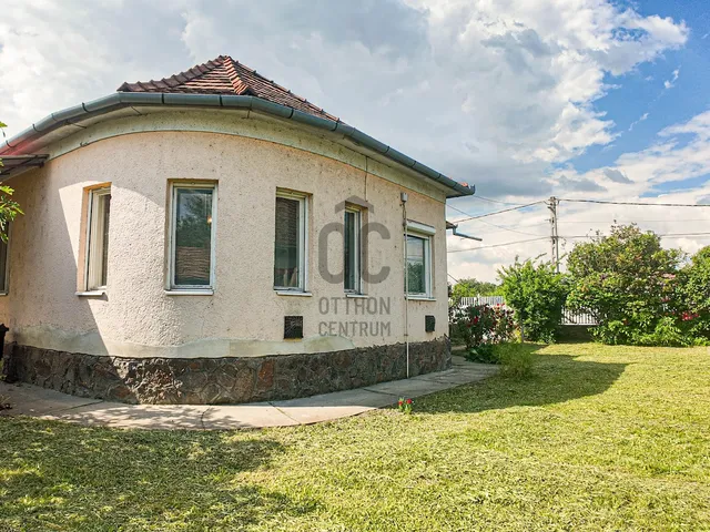 Eladó ház Szekszárd, Alsóváros 75 nm