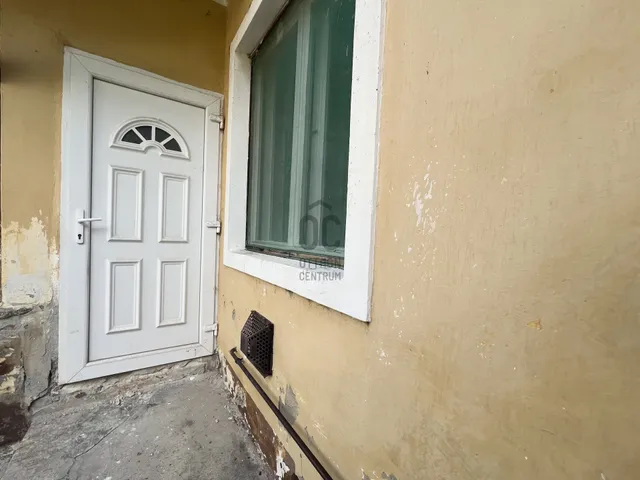 Eladó lakás Szekszárd 37 nm